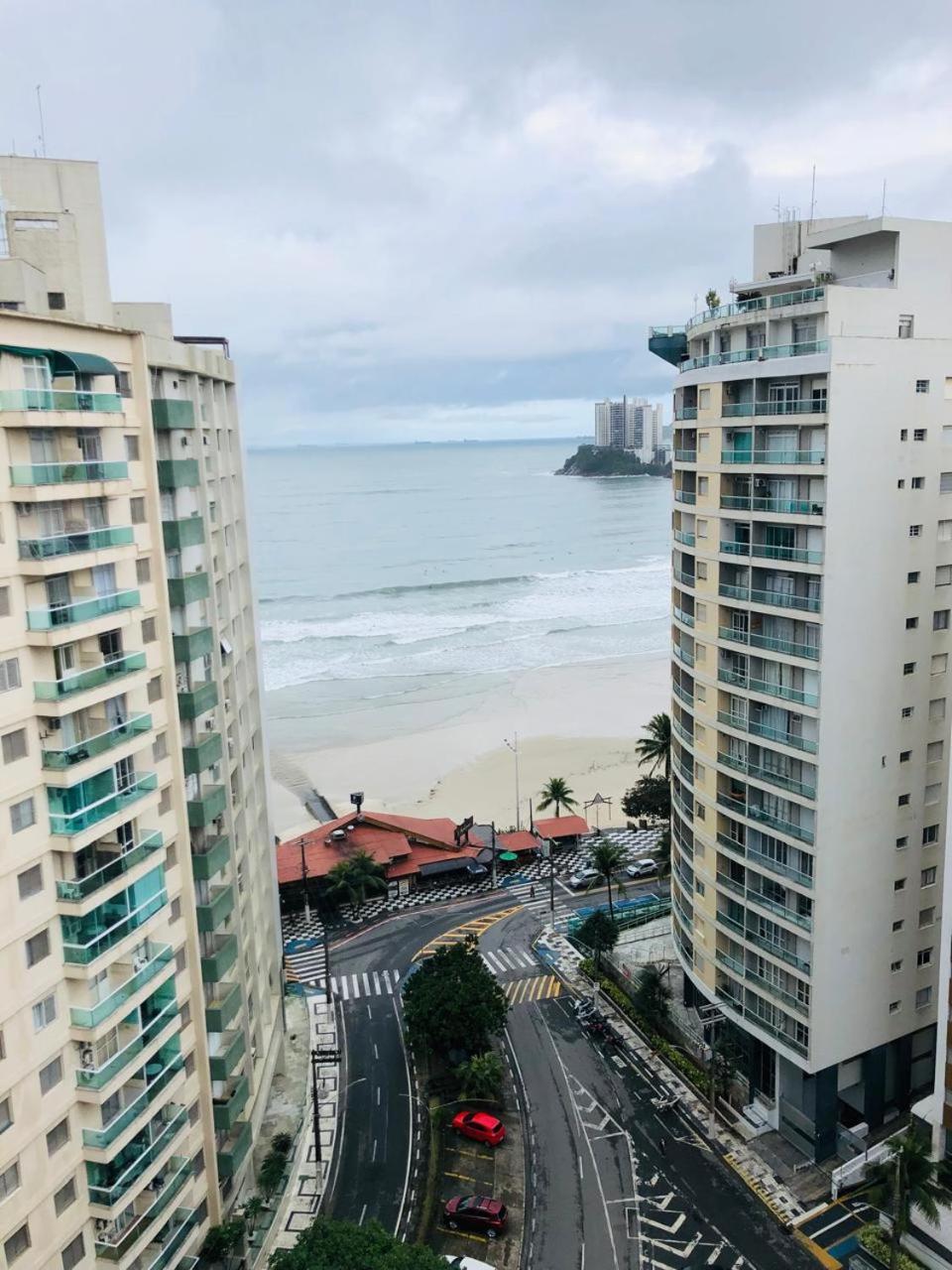 Apartamento com Vista do Mar